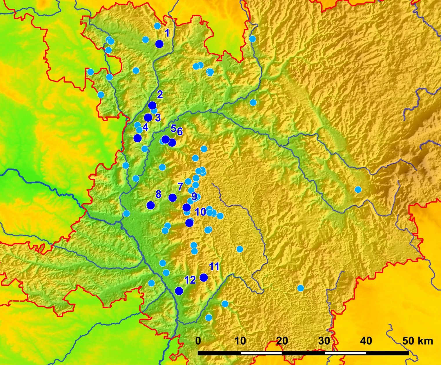 Ausgegrabene Fundplätze (dunkelblau) und Oberflächenfundplätze der LBK am Rand der Fränkischen Schweiz (Eschlipp: Nr. 11).