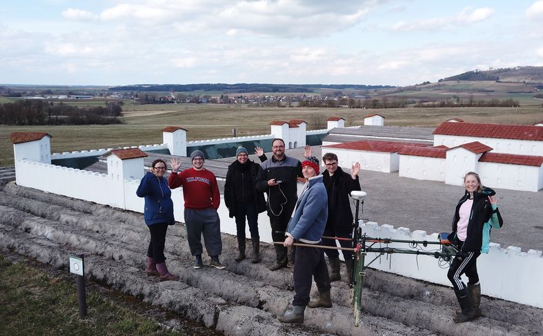 Das Team in Ruffenhofen: D. Abramov, C. Kruckenberg, S. Kadler, Dr. C. Mischka, P. Drechsler, L. Dimitriu, K. Hagemann (v. l.).