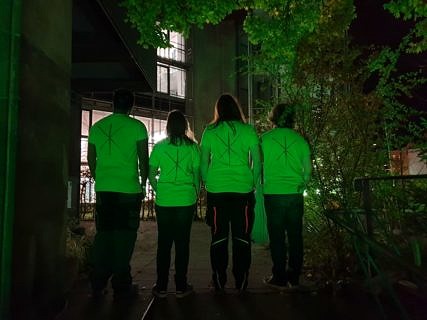 Auf dem Weg in die Lange Nacht - Studierende der UFG auf den Weg in die Sammlung.