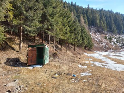 Vorbei ist die Zeit, als es auf den Karpatenpässen Rumäniens keine Raststätten mit Toiletten gab!