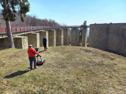 Eine durchaus beeindruckende Kulisse: Der Zugang zur Festung Cetatea Neamţ.