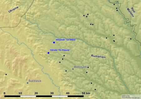 Im Frühjahr 2024 im Kreis Botosani untersuchte Fundplätze (Blaue Punkte). (Schwarze Punkte: Alle bisher durch die UFG-FAU bearbeiteten Fundplätze).