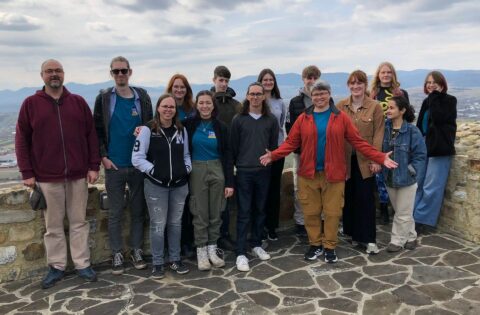 Vielen Dank an das Team: Dr. C. Mischka, M. Trodler BA, A. Botsch BA, C. Moor, F. Portenhauser, D. Gräf, L. Güc, A. Murr, L. Galla, Prof. D. Mischka, H. Mändl, R. Ulm, M. Kacar und J. Sieler (v.l.)